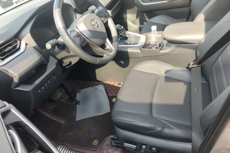 Used Toyota Wildlander 2023 Dual-Engine 2.5L E-CVT 4x4 Luxury PLUS Edition