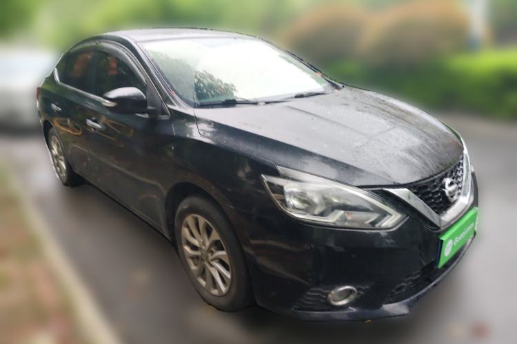 Used Nissan Sylphy 2016 1.6 XL Manual Luxury Edition Front Right 45 Deg