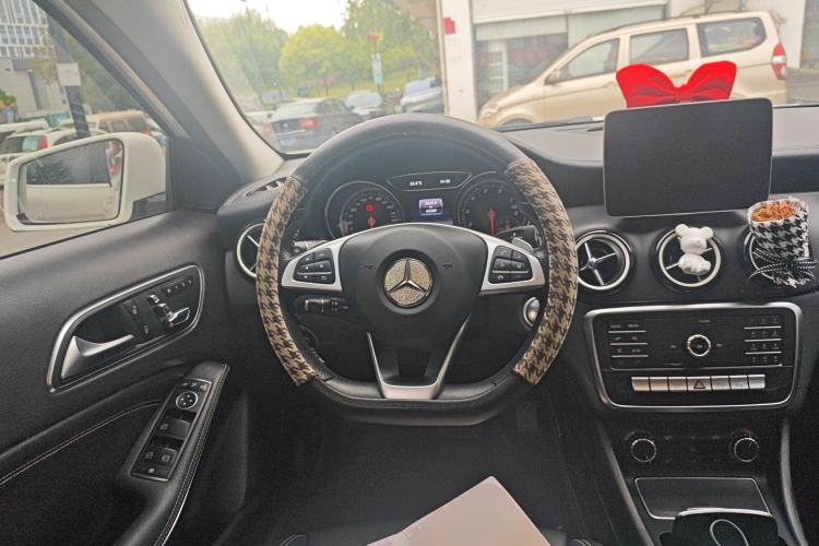 Used Mercedes-Benz GLA 2018 GLA 200 Fashion Model