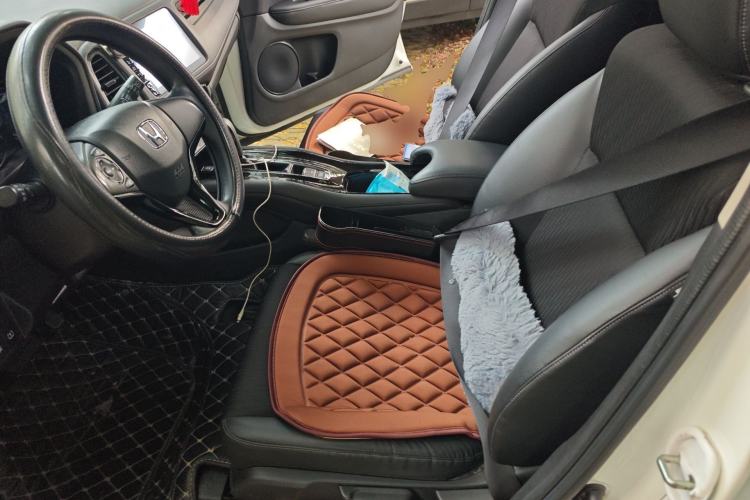 Used Honda Vezel 2020 1.5L CVT Pioneer Edition
