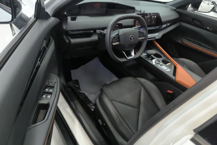 Used CHANGAN UNI-V 2022 1.5T Prestige Version Driver Seat