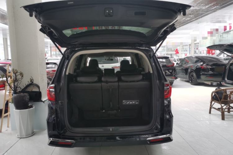 Used Honda Odyssey 2024 2.0L eHEV Sharp & Enjoy Edition