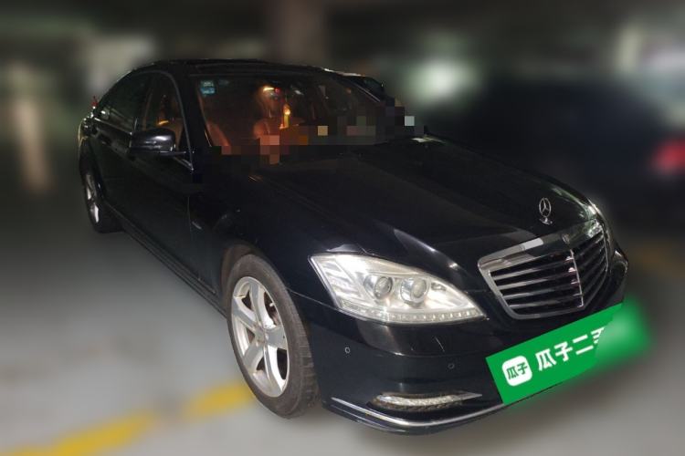 Used Mercedes-Benz S-Class 2011 S 350 L CGI Front Right 45 Deg