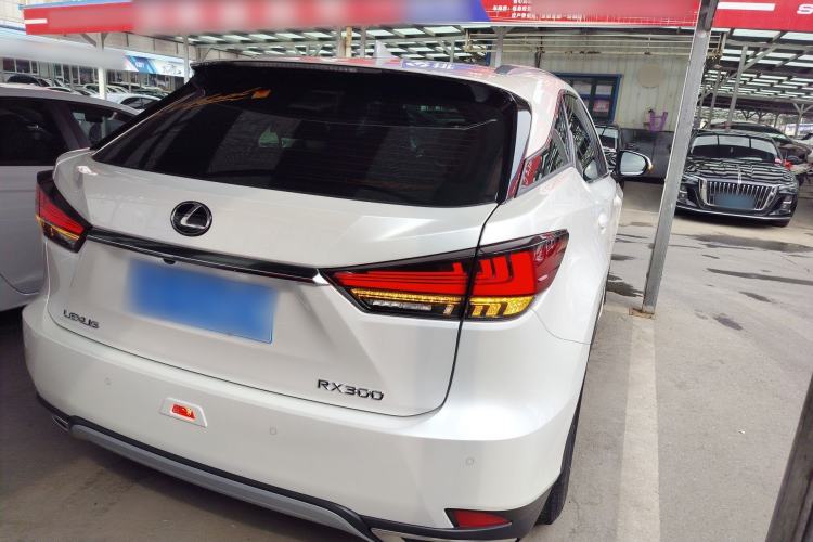 Used Lexus RX 2020 Revised Version 300 Two-Wheel Drive Elite Edition
