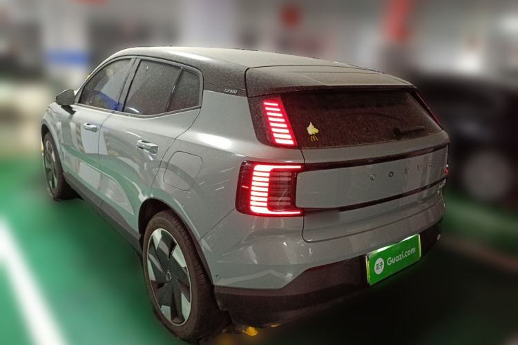 Used Volvo EX30 2025 Rear-Drive Long-Range Version Ultra
