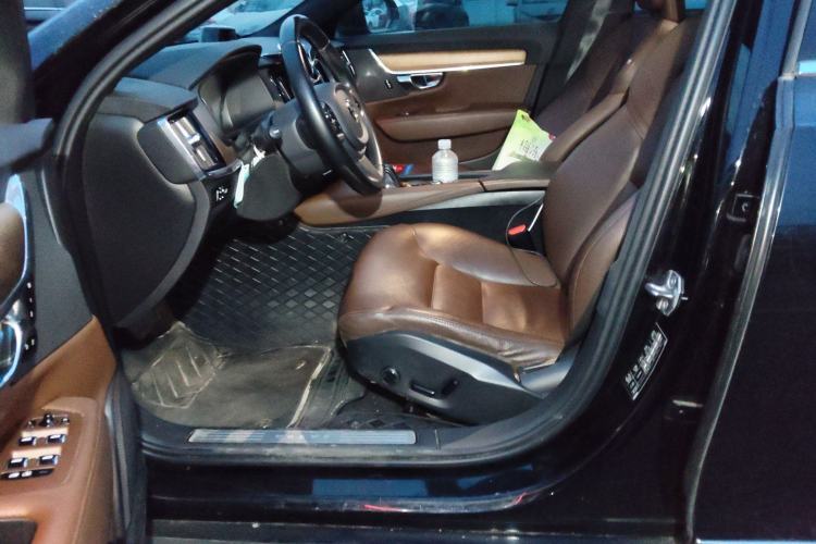 Used Volvo S90 2021 B5 Zhiyi Luxury Edition