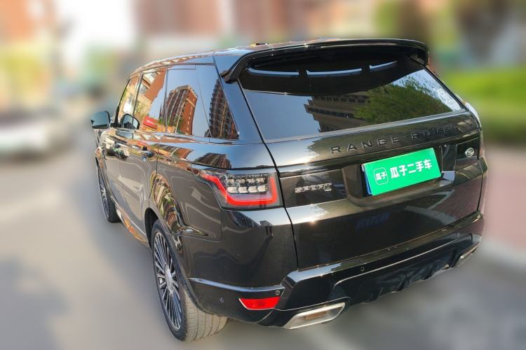 Used Land Rover Range Sport 2022 3.0 L6 YAO Black Edition

