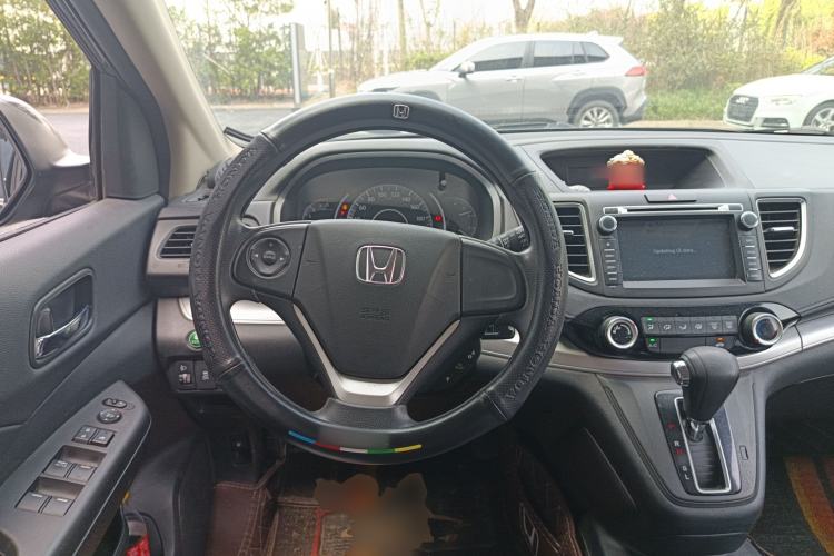 Used Honda CR-V 2016 2.0L two-wheel drive Urban Edition Steering Wheel