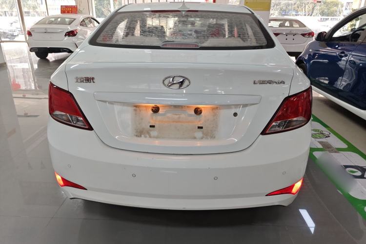 Used Hyundai Verna (older generation) 2014 1.4L Manual Smart GLS Trim
