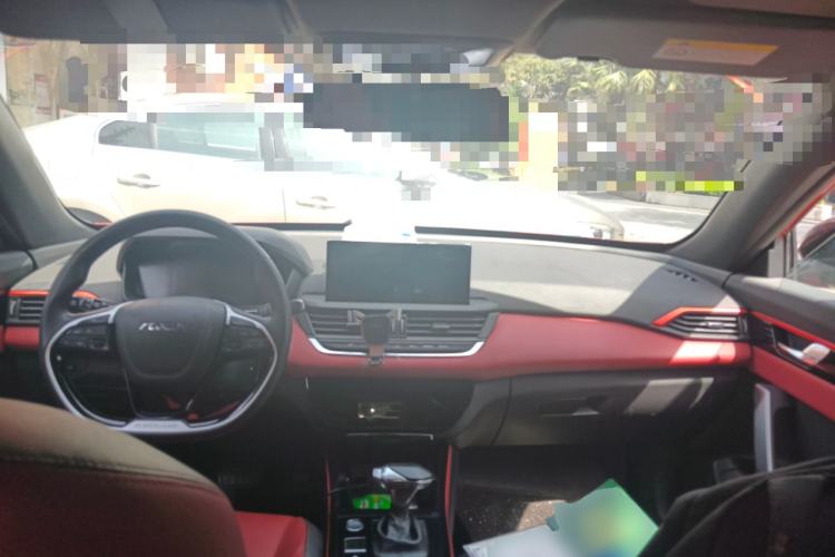 Used Dongfeng Aeolus Yixuan 2021 230T Automatic Zuiying Knight Edition Center Console