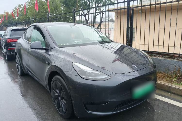 Used Tesla Model Y 2024 Rear-Wheel-Drive Version