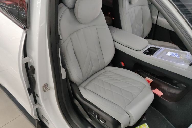 Used Nio EC6 2025 75 kWh