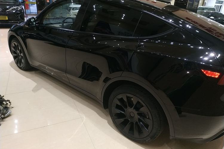 Used Tesla Model Y 2021 Standard Range Rear-Wheel Drive Version