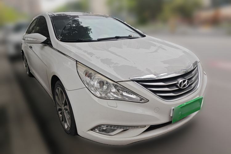 Used Hyundai Sonata 2013 2.4L Automatic Luxury Version China IV Standard
