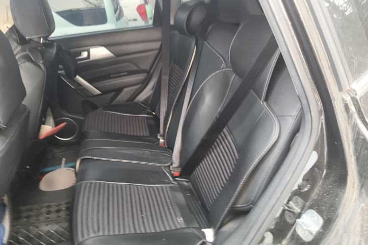 Used Haval H2 2017 Red-Label 1.5T Manual Two-Wheel Drive Luxury Model