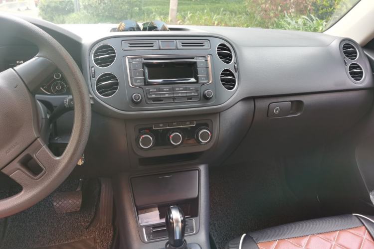 Used Volkswagen Tiguan 2015 1.8TSI Automatic Two-Wheel Drive Trend Edition
