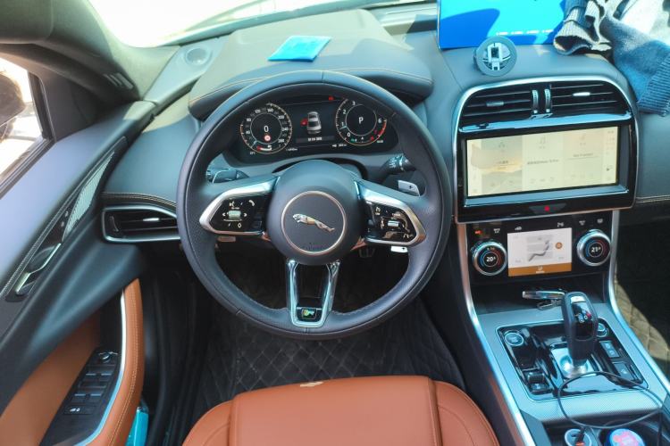 Used Jaguar XEL 2025 2.0T 250 PS R-DYNAMIC 90th Anniversary Edition