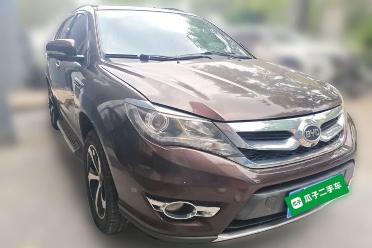 Used BYD S7 2016 2.0T Automatic Flagship Plus Front Right 45 Deg