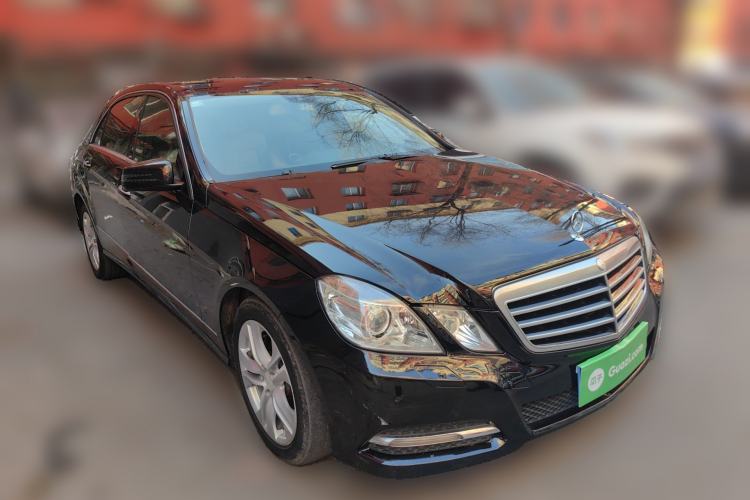 Used Mercedes-Benz E-Class 2010 E 300 L Fashion Model
