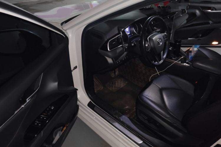 Used Toyota Camry 2019 2.5G Luxury Edition China VI Standard Driver Seat