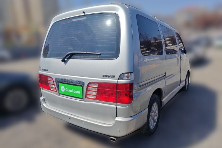 Used Jinbei Grace 2013 2.0L Zhi Ling Standard 7-Seater All-Games Commemorative Version China IV Standard