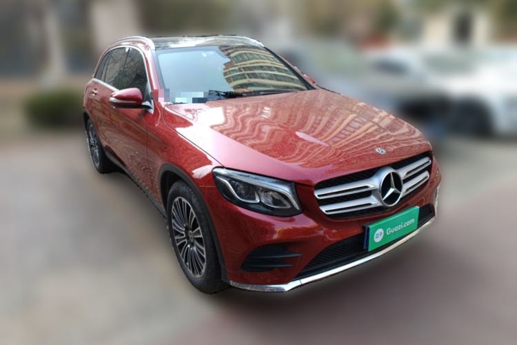 Used Mercedes-Benz GLC 2019 GLC 260 L 4MATIC Dynamic Model Front Right 45 Deg