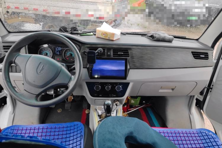 Used Jinbei New Hiace X30L 2021 1.5L Wealth Edition Bus Non-Air-Conditioned China VI Standard SWC15M Center Console