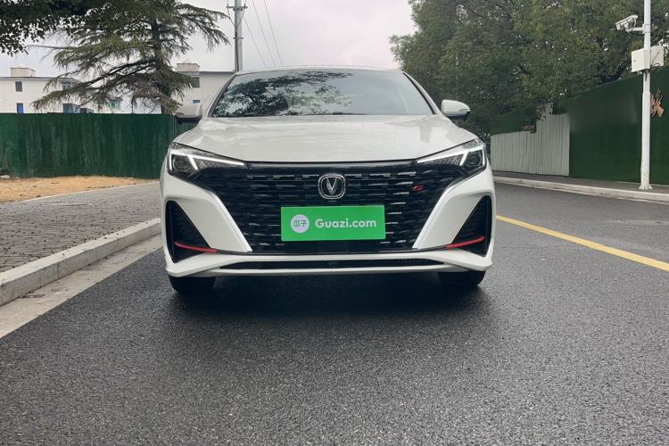 Used Changan Eado 2024 PLUS Blue Whale NE 1.4T GDI DCT High-Energy Edition
