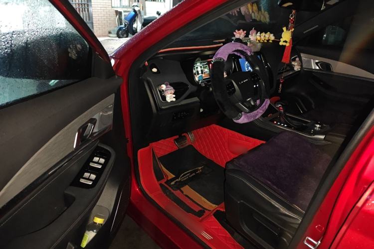 Used JETOUR X70 Coupe 2020 1.6T DCT ChaoPLUS 7-seater