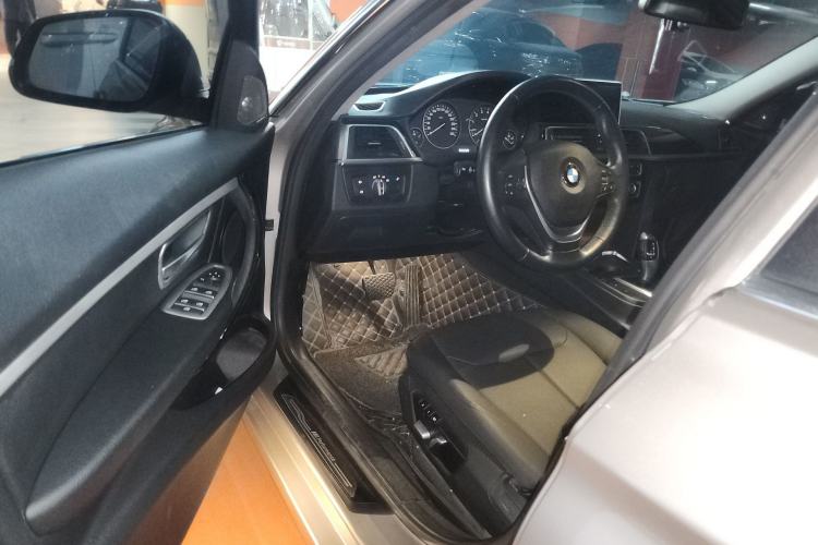 Used BMW 3 Series 2017 320Li Fashion Model