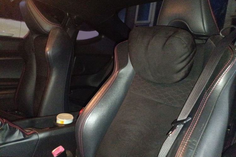 Used Toyota 86 2013 2.0L Automatic Luxury Version
