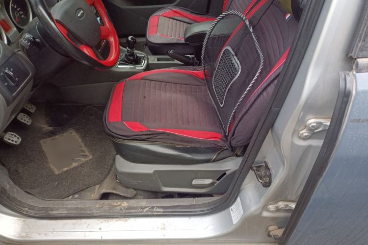 Used Ford Focus 2011 Hatchback 1.8L Manual Classic Model
