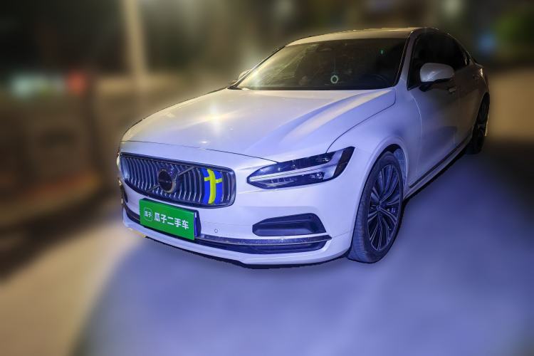 Used Volvo S90 2023 B5 Zhiyuan Luxury Edition