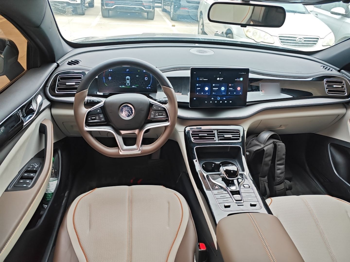 BYD Qin PLUS 2024 Honor Edition EV 510KM Leading Model — снимка 12