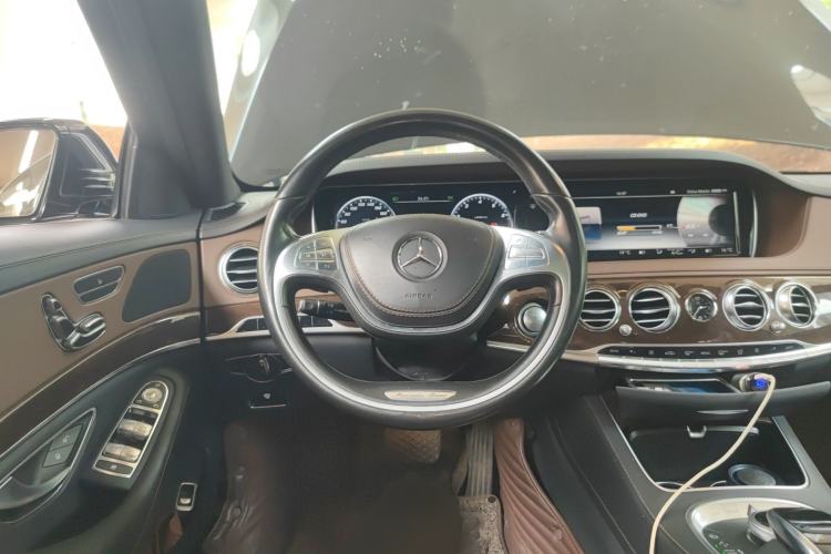Used Mercedes-Benz S-Class 2014 S 320 L Business Model Steering Wheel