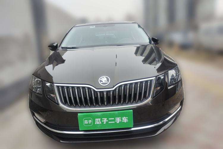 Used Skoda Octavia 2018 TSI230 DSG Luxury Enjoyment Edition