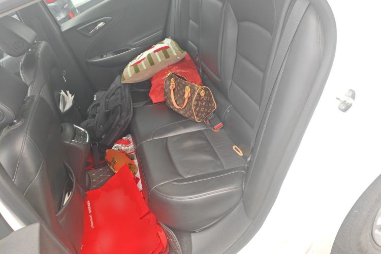 Used Chevrolet Malibu XL 2017 1.5T Automatic Ruichi Edition Left Rear Seat