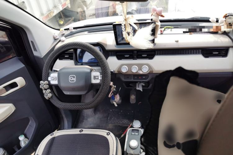 Used Chery QQ Ice Cream 2024 Edition Youth Version 205km Sundae