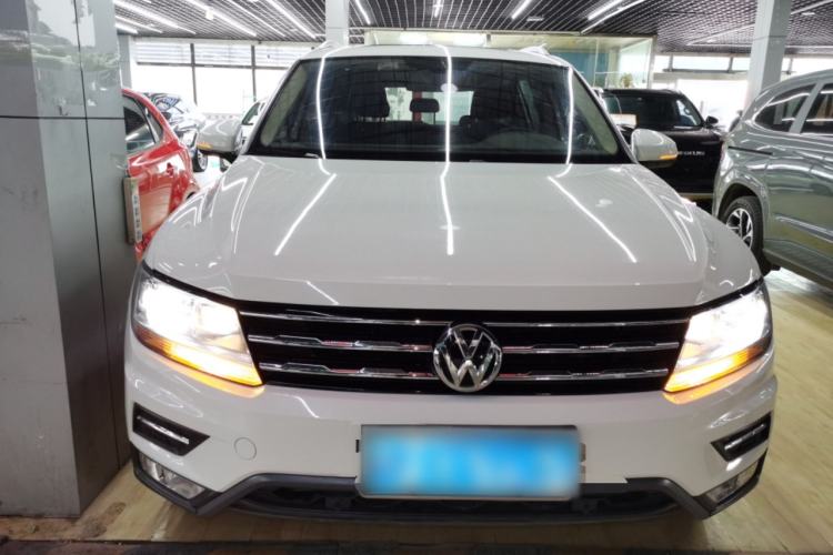 Used Volkswagen Tiguan L 2019 330TSI Automatic Two-Wheel Drive Smart Luxury Version China VI Standard