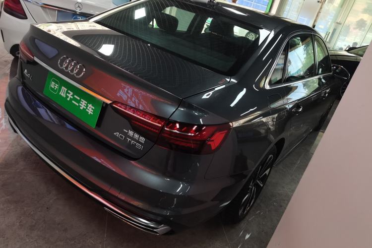 Used Audi A4L 2023 40 TFSI Fashionable and Elegant Version Rear Right 45 Deg