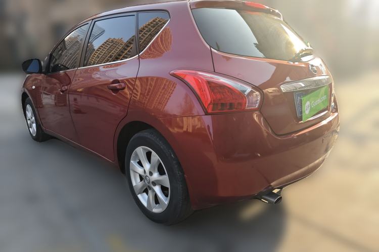 Used Nissan Tiida 2011 1.6L CVT Luxury Edition
