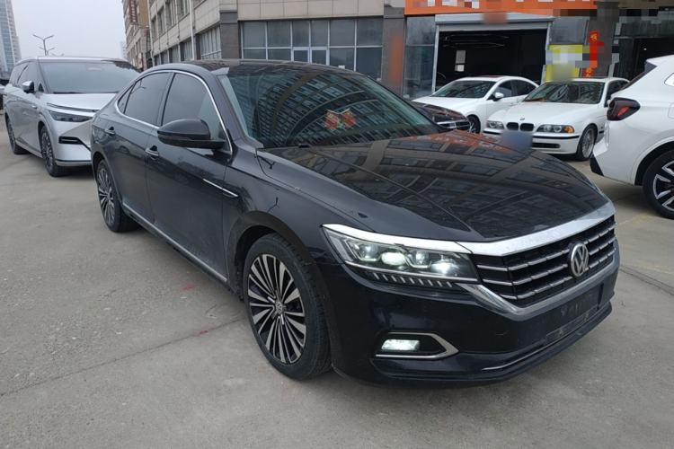 Used Volkswagen Passat 2019 330TSI Luxury Edition China VI Standard