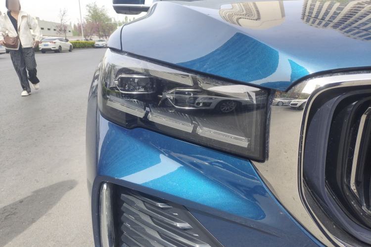 Used Geely Auto Monjaro L 2021 2.0TD DCT EVO Two-Wheel Drive Smart Luxury Version Right Front Headlight