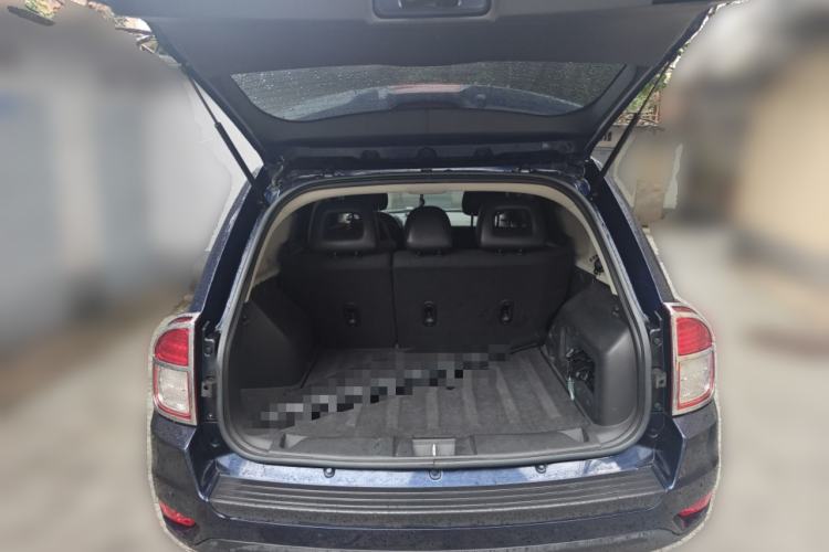 Used Jeep Compass 2013 2.4L four-wheel-drive sport version