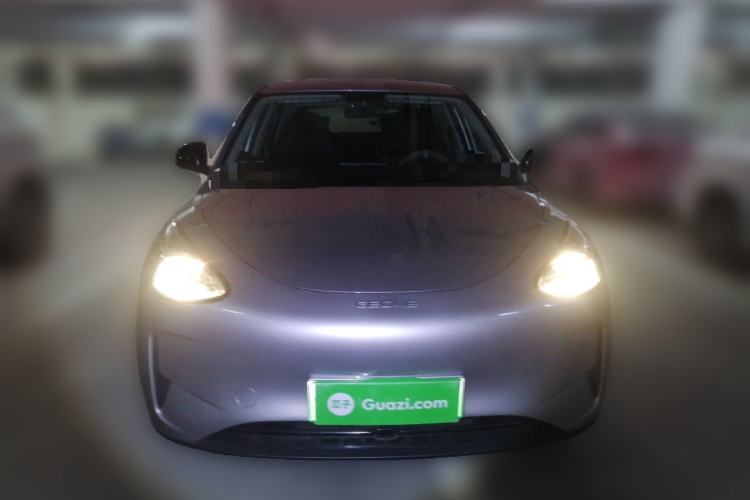 Used Geely Galaxy Geome 2025 410 km Free Version
