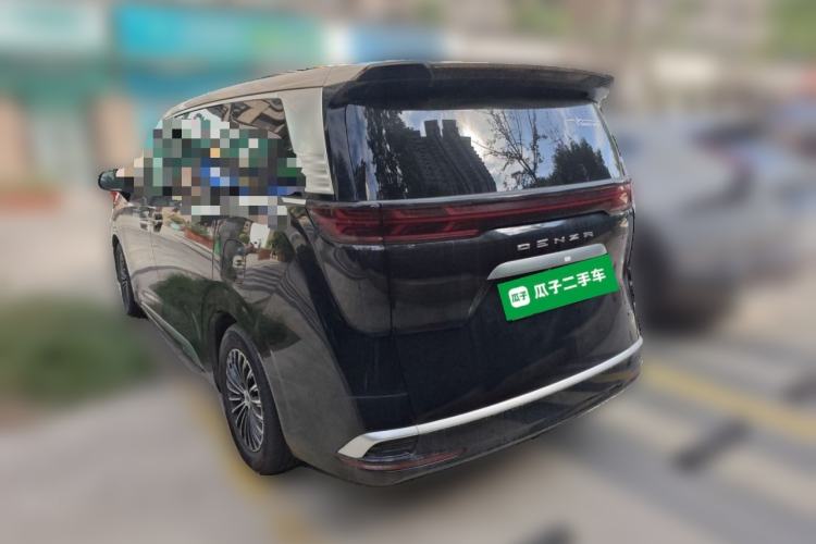 Used Denza D9 2023 DM-i 945 Business Edition
