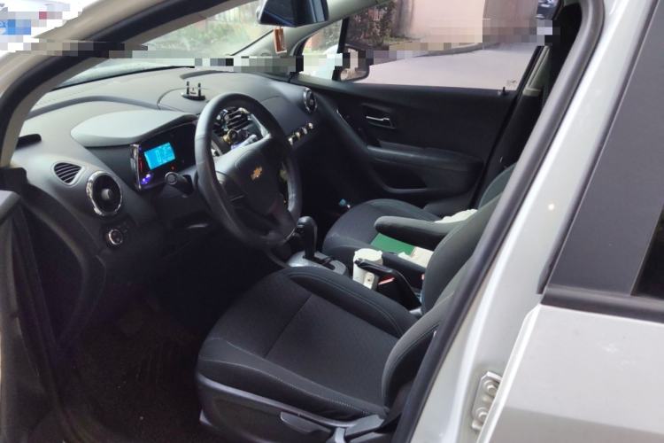 Used Chevrolet Trax 2016 1.4T Automatic Two-Wheel Drive Comfort Version with Sunroof