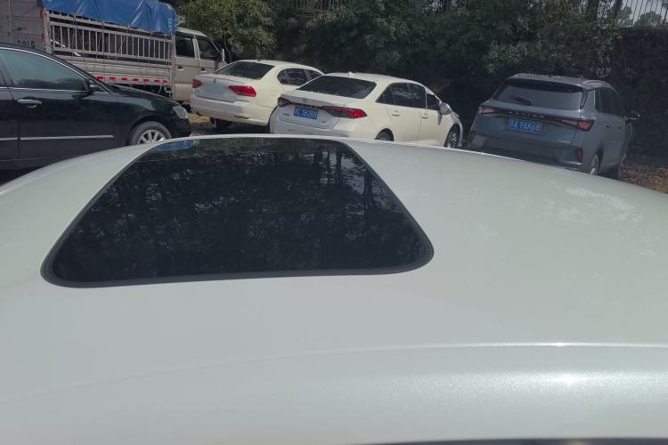 Used Honda Inspire 2023 260TURBO Deluxe Edition Roof