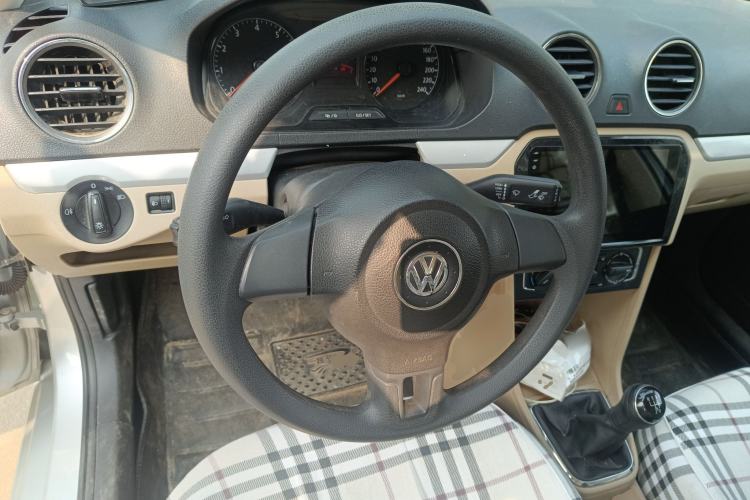 Used Volkswagen Jetta 2013 1.6L Manual Comfort Model