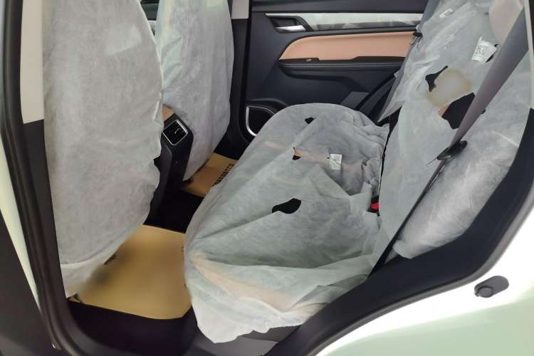 Used Geely Auto Haoyue PRO 2025 1.5T DCT Zongheng + New Year Supreme Edition Interior 1